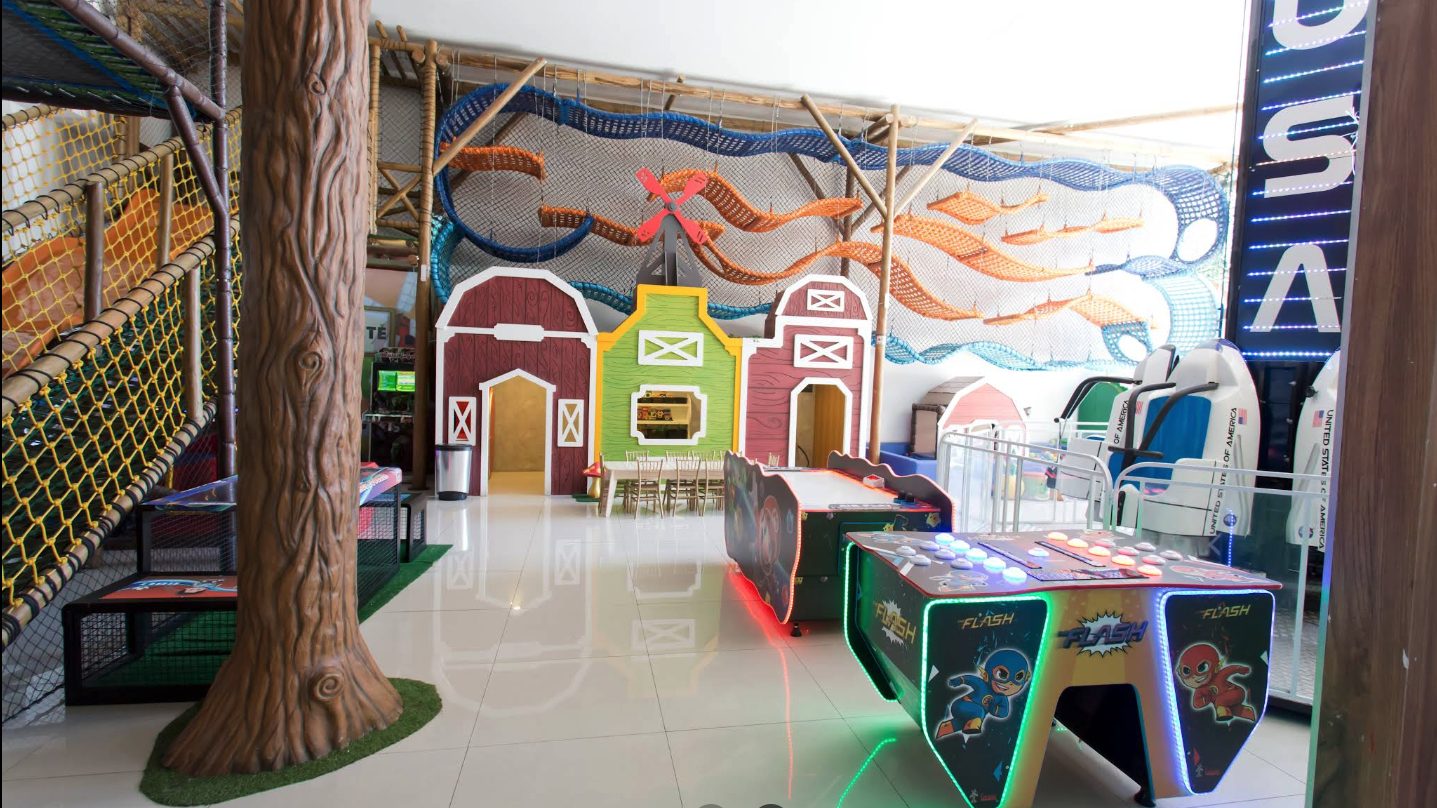 Salão decorado do Espaço Felicitá Palmares em infantil